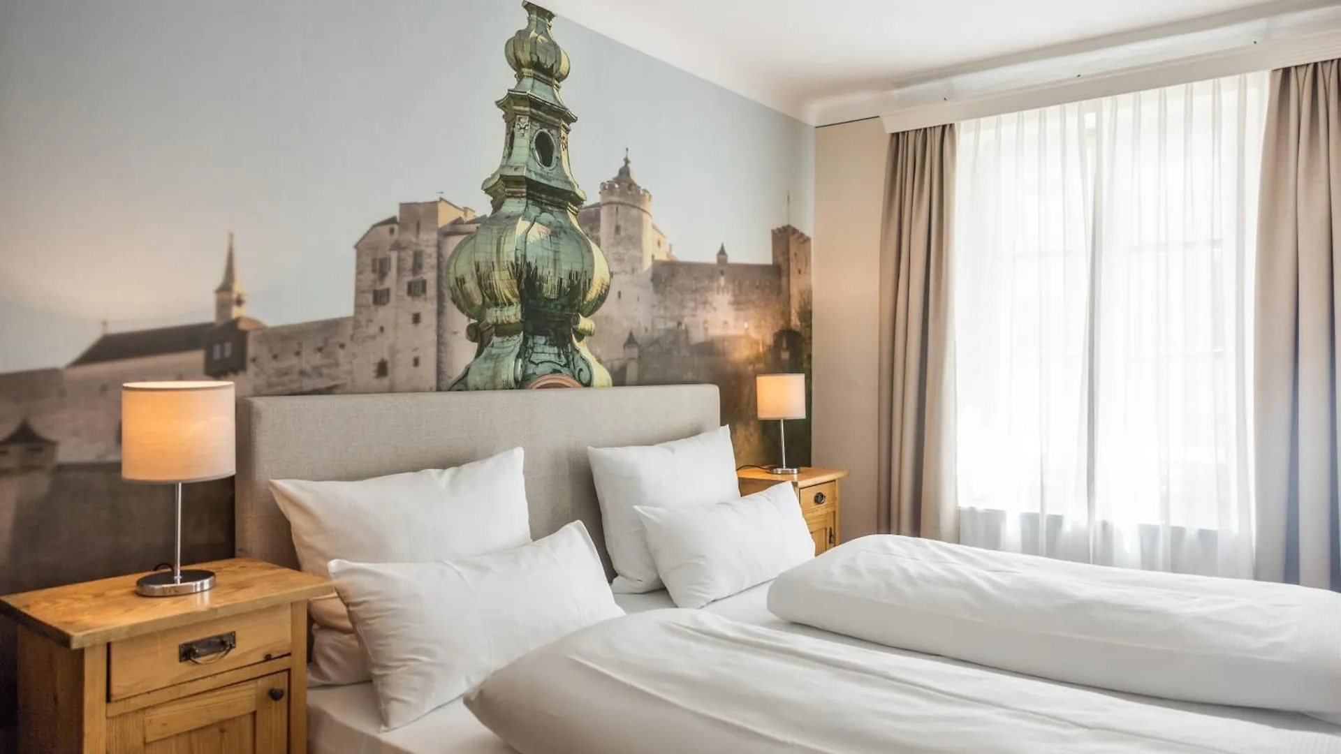 **** Отель Boutiquehotel Amadeus Зальцбург Австрия