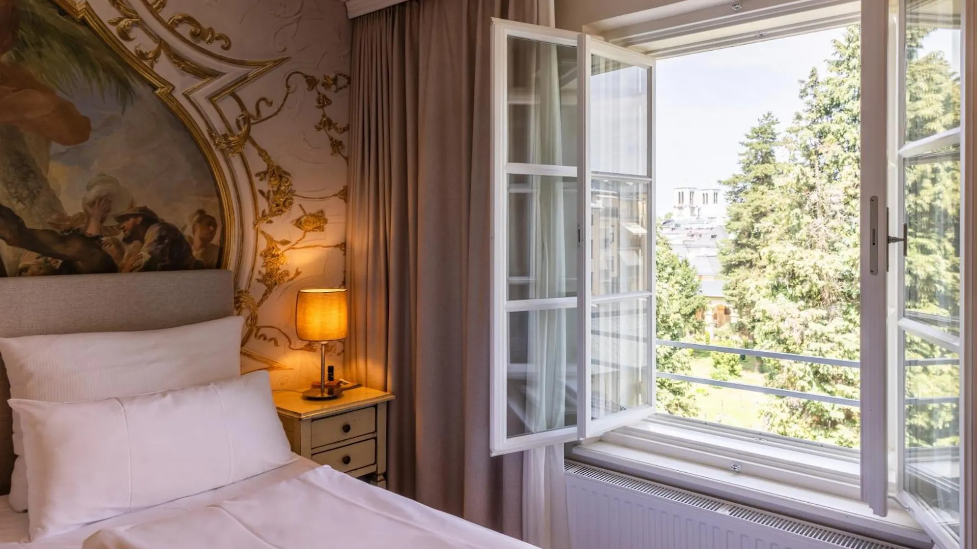 Отель Boutiquehotel Amadeus Зальцбург